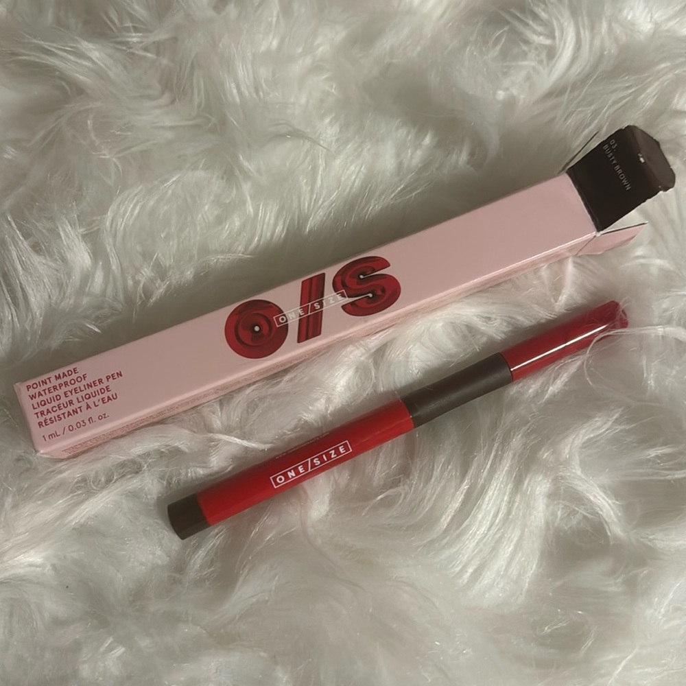 *NWT* One Size Beauty Liquid Eyeliner